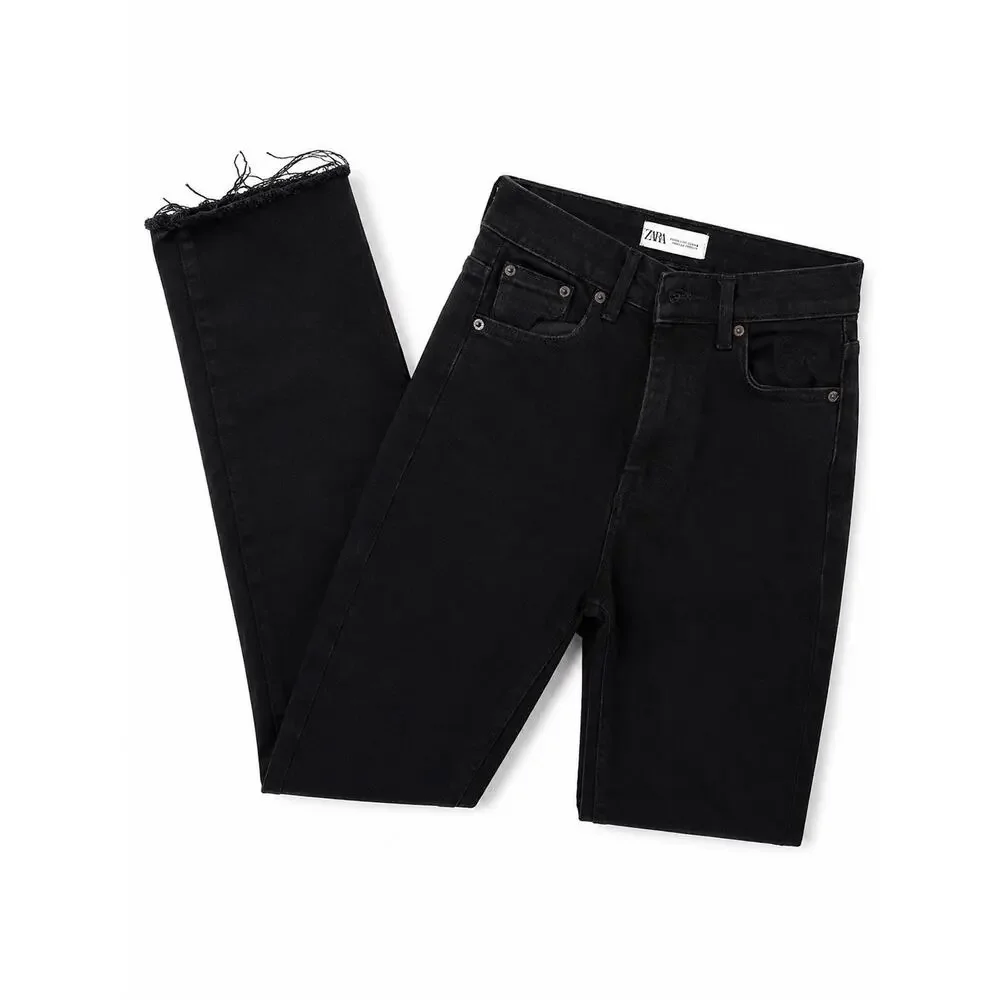 Zara Black Coated Straight Leg Jeans Frayed Hem Size US 2 EU 34 High Rise - Picture 1 of 7